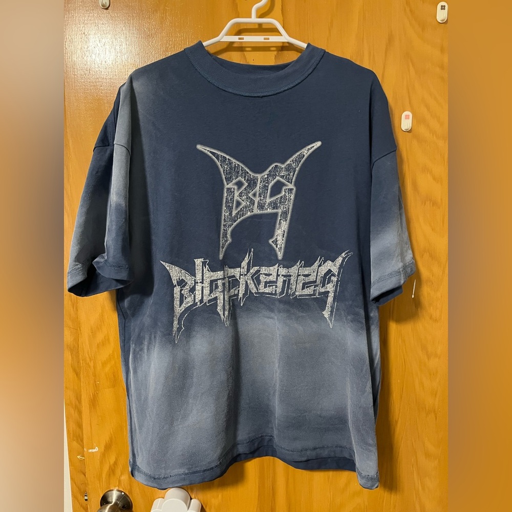 High quality cotton tee with tiedye size large